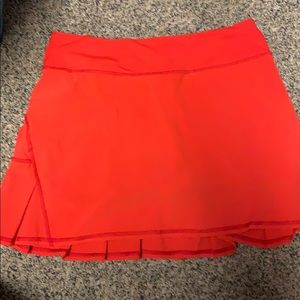 Lulu Red skirt